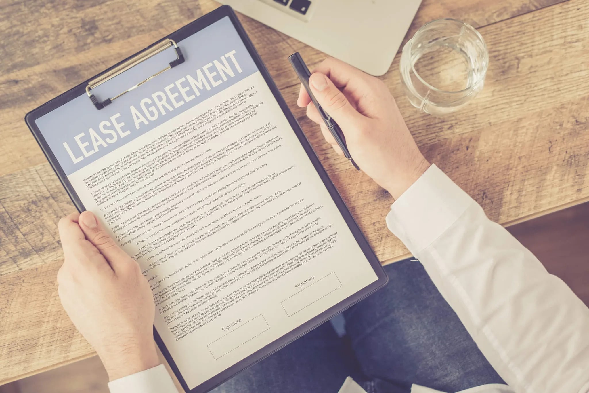 THE ULTIMATE GUIDE TO LEASE RENEWALS FOR LANDLORDS IN MILWAUKEE