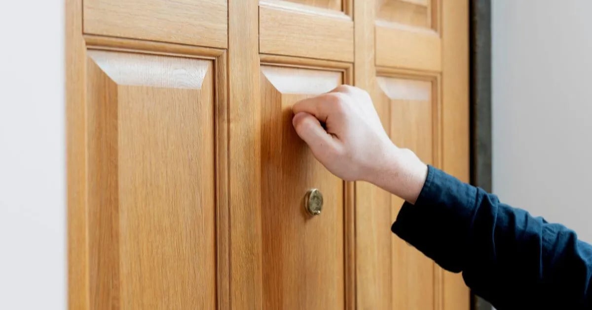 WHAT DOES RIGHT OF ENTRY ENTAIL